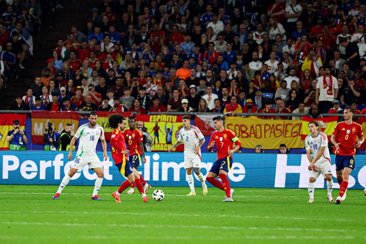 西班牙中场技艺出众,成为球队核心力量 西班牙中场技艺出众,成为球队核心力量