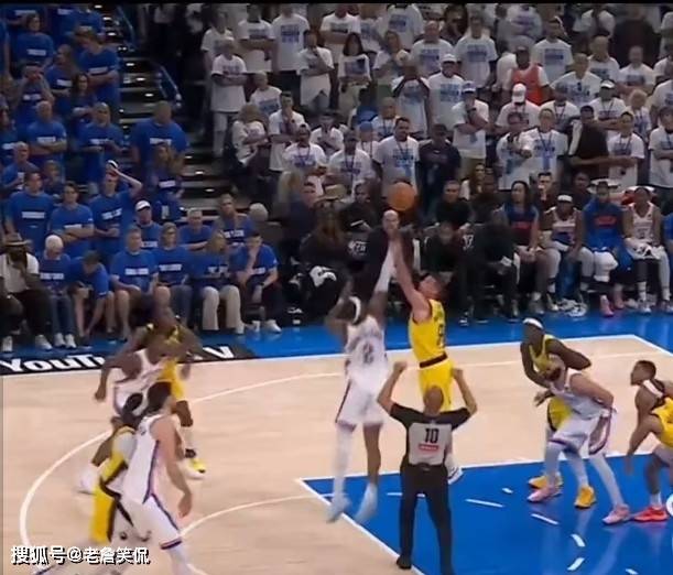 同乐城网页版-比赛中出现争议判罚，选手不满离场