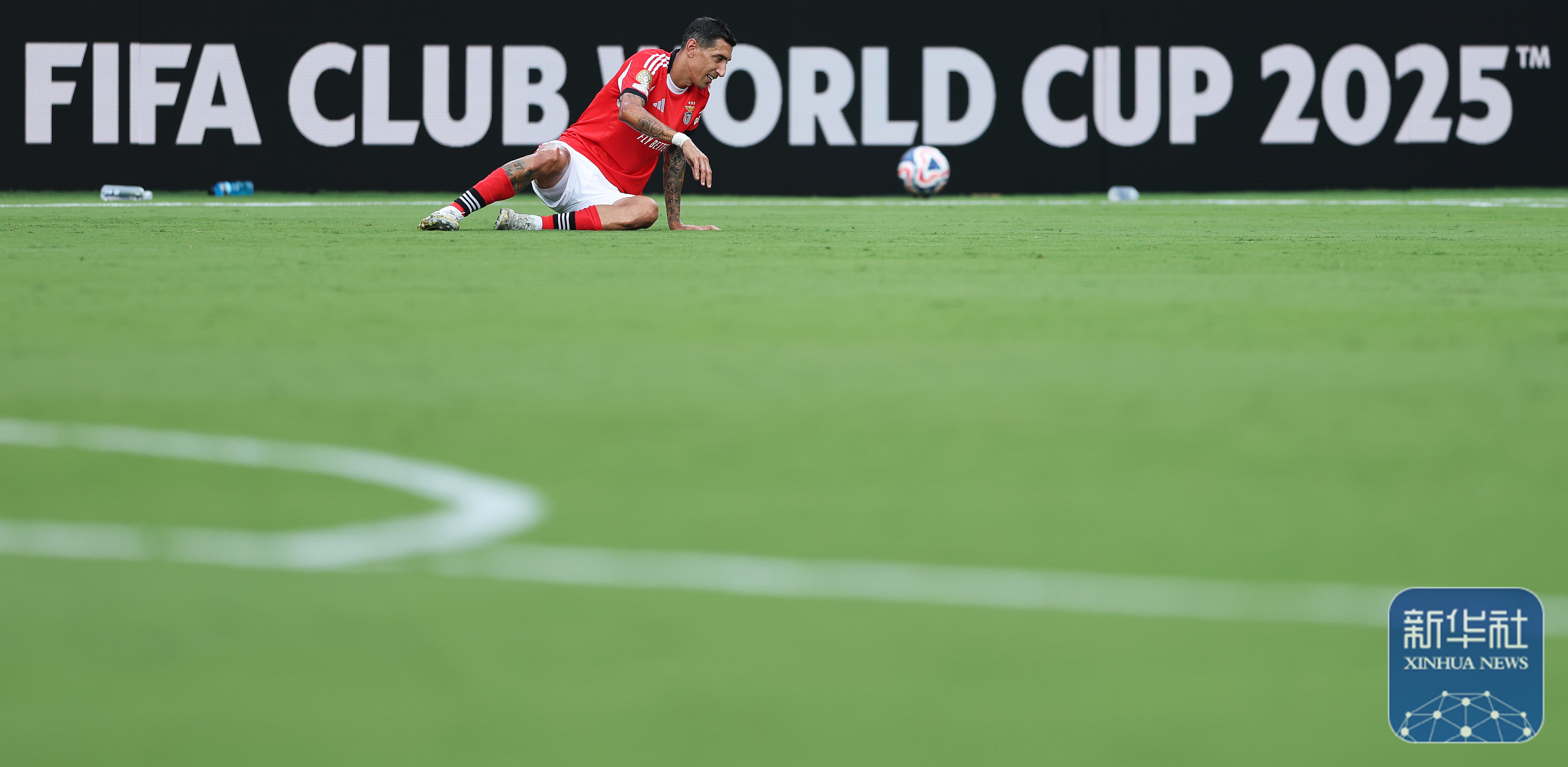 切尔西客场逆转马德里竞技，拿下比赛的简单介绍