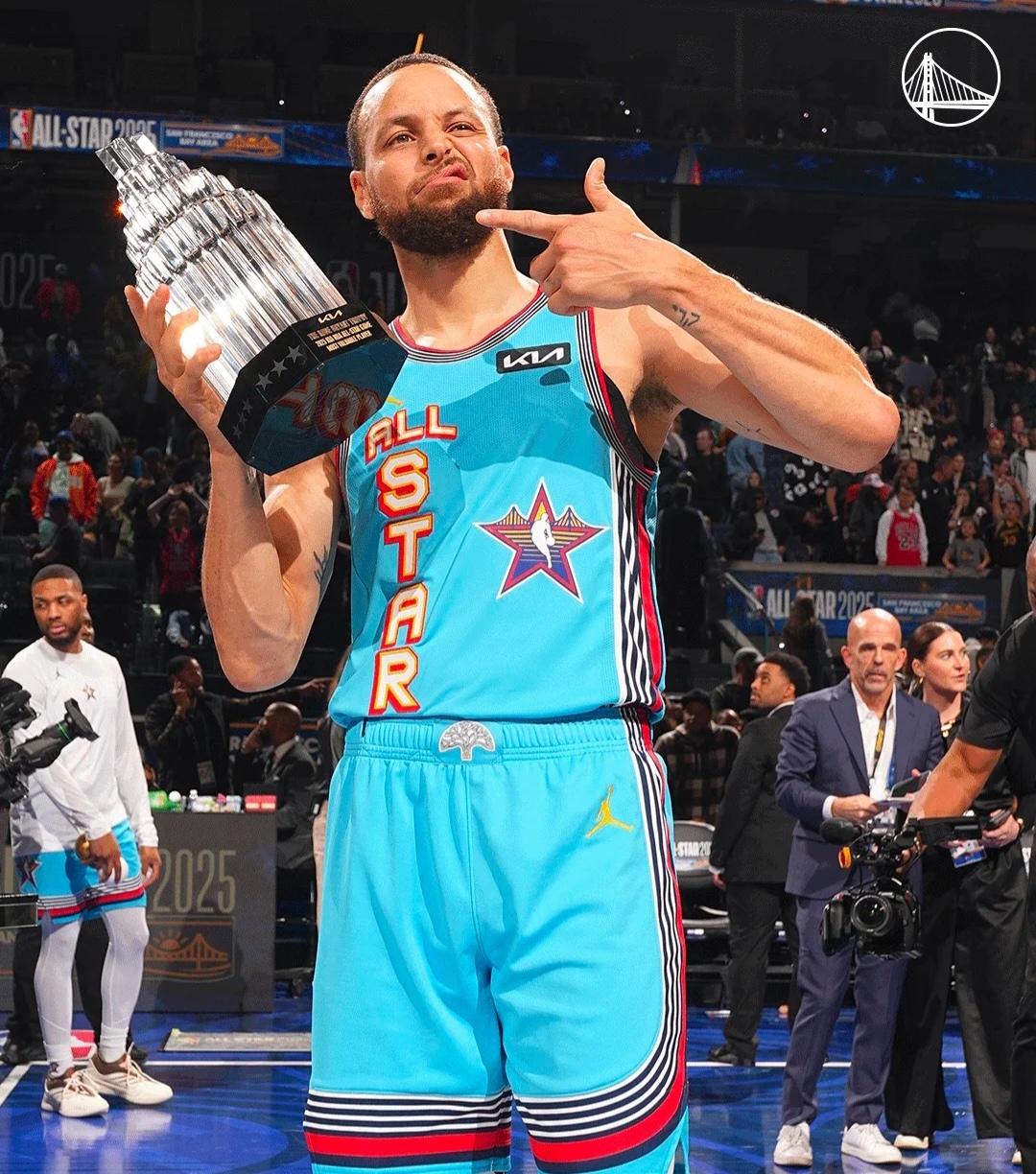 关于NBA巨星在全明星赛秀技高人的信息