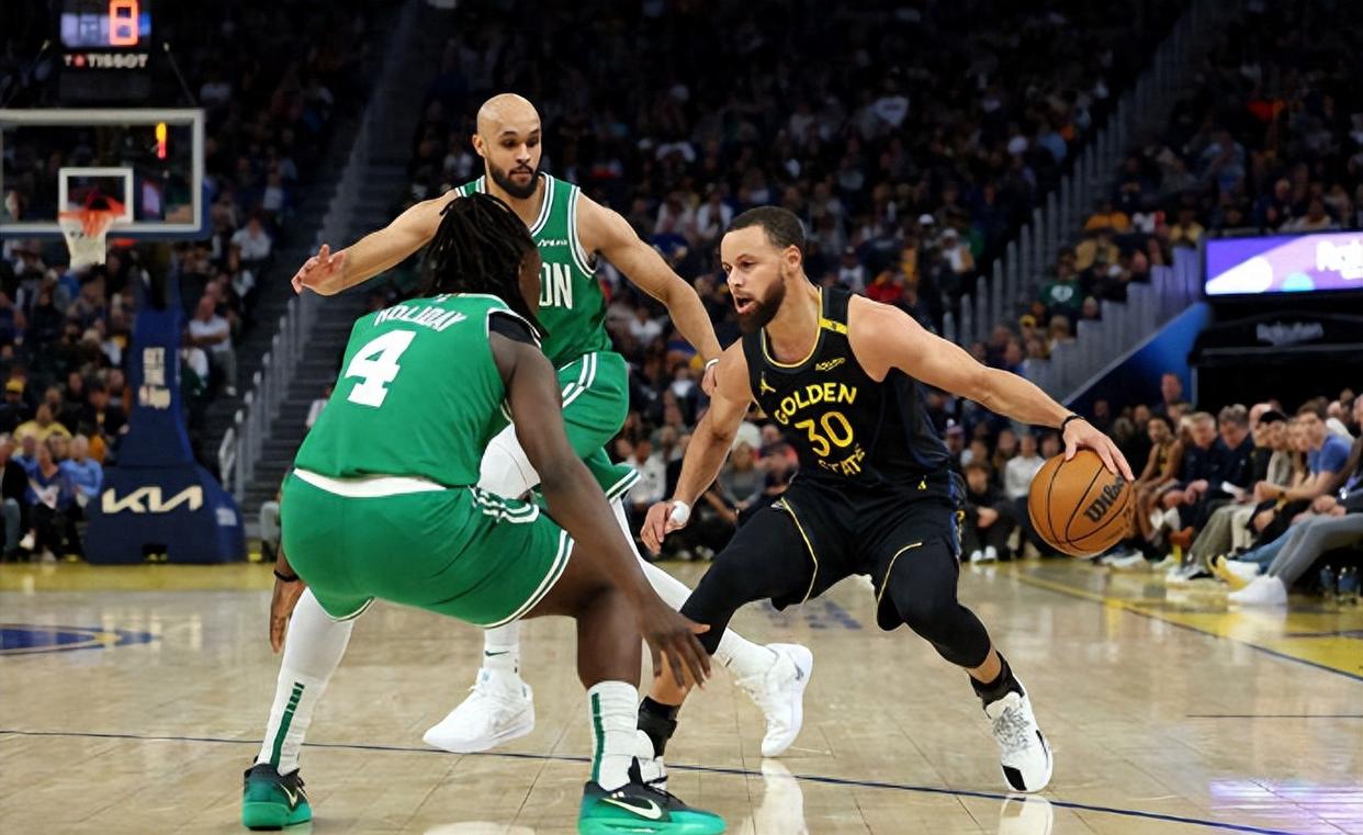 关于凯尔特人大胜尼克斯，塔图姆突破40分的信息