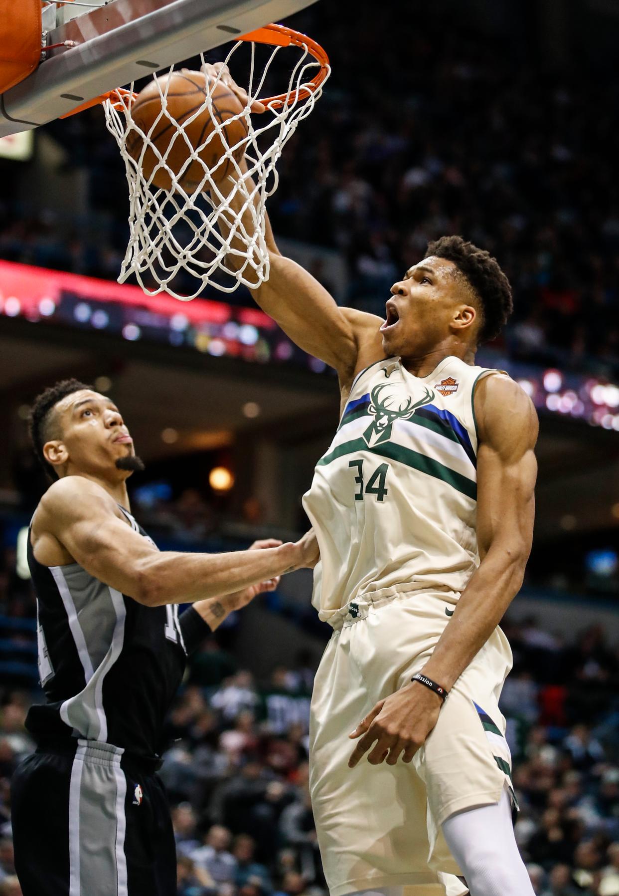 同乐城投注-雄鹿主场负于勇士，遭遇两连败